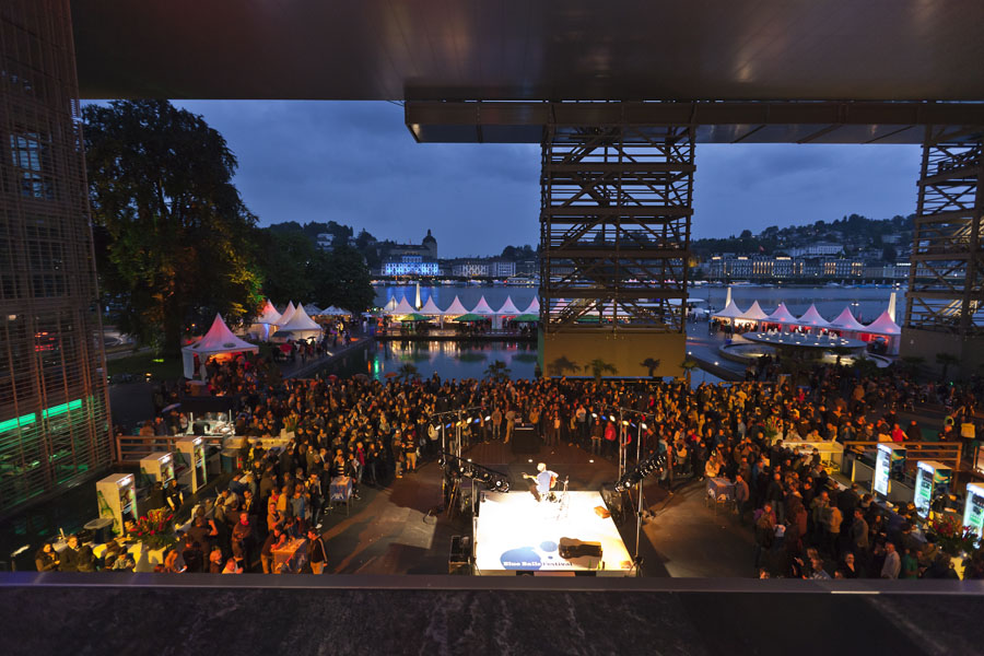 _MG_7464 KKL Plaza, Blue Balls 2012